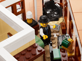 LEGO® Boutique Hotel 10297 Building Kit - De BrickPlaats