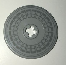 Part 2723pb086 - Technic, Disk 3 x 3 with Hubcap Pattern - De BrickPlaats