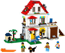 Set 31069 - Modular Family Villa - De BrickPlaats