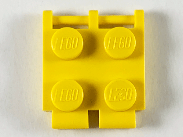 Part 312c - Scala Jewelry Plate, Modified 2 x 2 (Human Bracelet segment) - De BrickPlaats