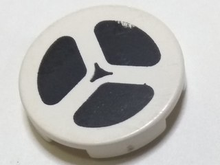 Part 4150px25 - Tile, Round 2 x 2 with Movie / Tape Reel Pattern - De BrickPlaats
