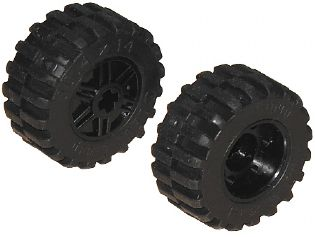 Part 55982c01 - Wheel 18mm D. x 14mm with Axle Hole, Fake Bolts and Shallow Spokes with Black Tire 30.4 x 14 Offset Tread (55982 / 30391) - De BrickPlaats