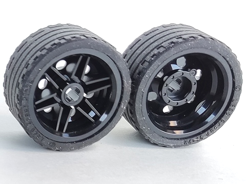 Part 56145c03 - Wheel 30.4mm D. x 20mm with No Pin Holes and Reinforced Rim with Black Tire 37 x 22 ZR (56145 / 55978) - De BrickPlaats