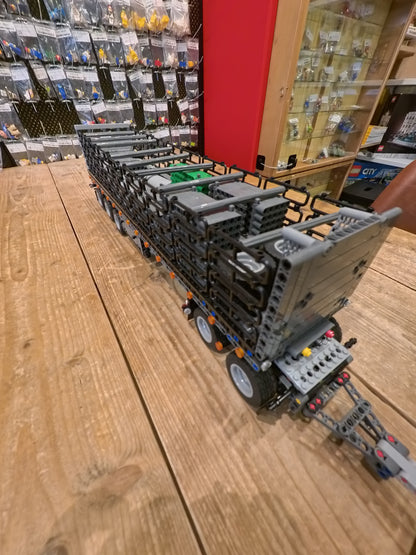 Set 8258 - Camion-grue