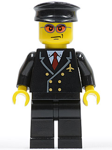 Minifig air042 - Airport - Pilot with Red Tie and 6 Buttons, Black Legs, Black Hat, Orange Sunglasses - De BrickPlaats